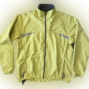 Patagonia Men's Light Yellow Windbreaker